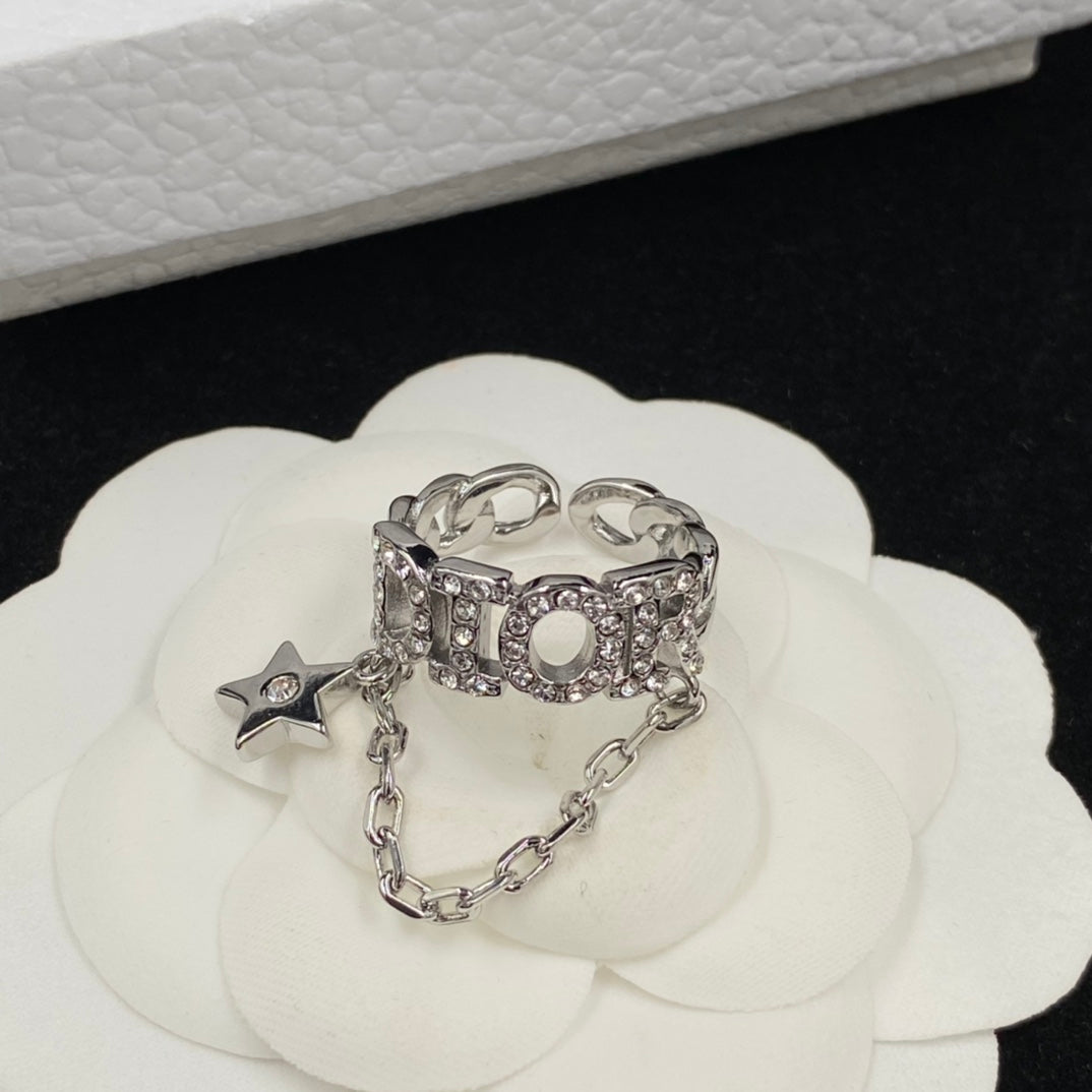 Louis Vuitton Personalized Star Chain Open Ring – Luxury Designer Jewelry – product image 4