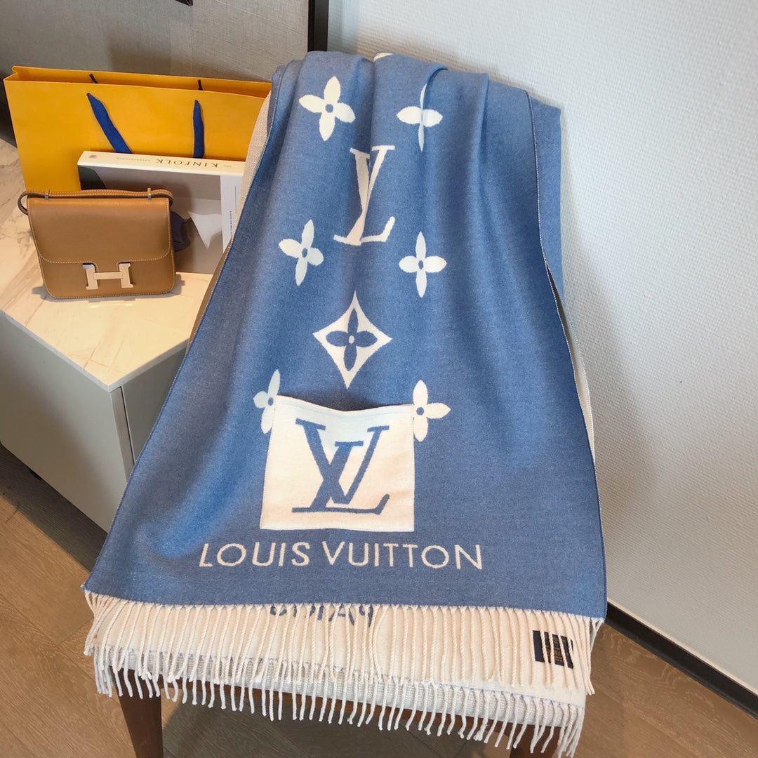 Louis Vuitton Premium Woven Double-sided Jacquard Pocket Scarf for Women – product image 3