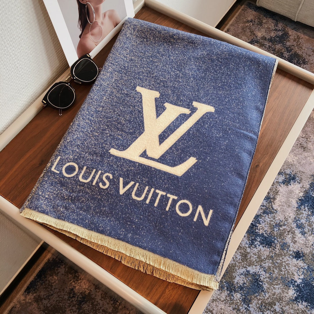 Louis Vuitton Premium Woven Gradient Color Scarf for Women – product image 3