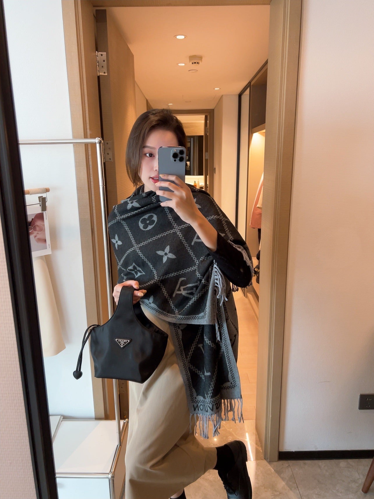 Louis Vuitton Premium Woven Rabbit Velvet Monogram Fringe Scarf Shawl – product image 22