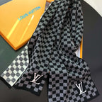 Louis Vuitton Premium Woven Unisex Plaid Scarf – product image 13