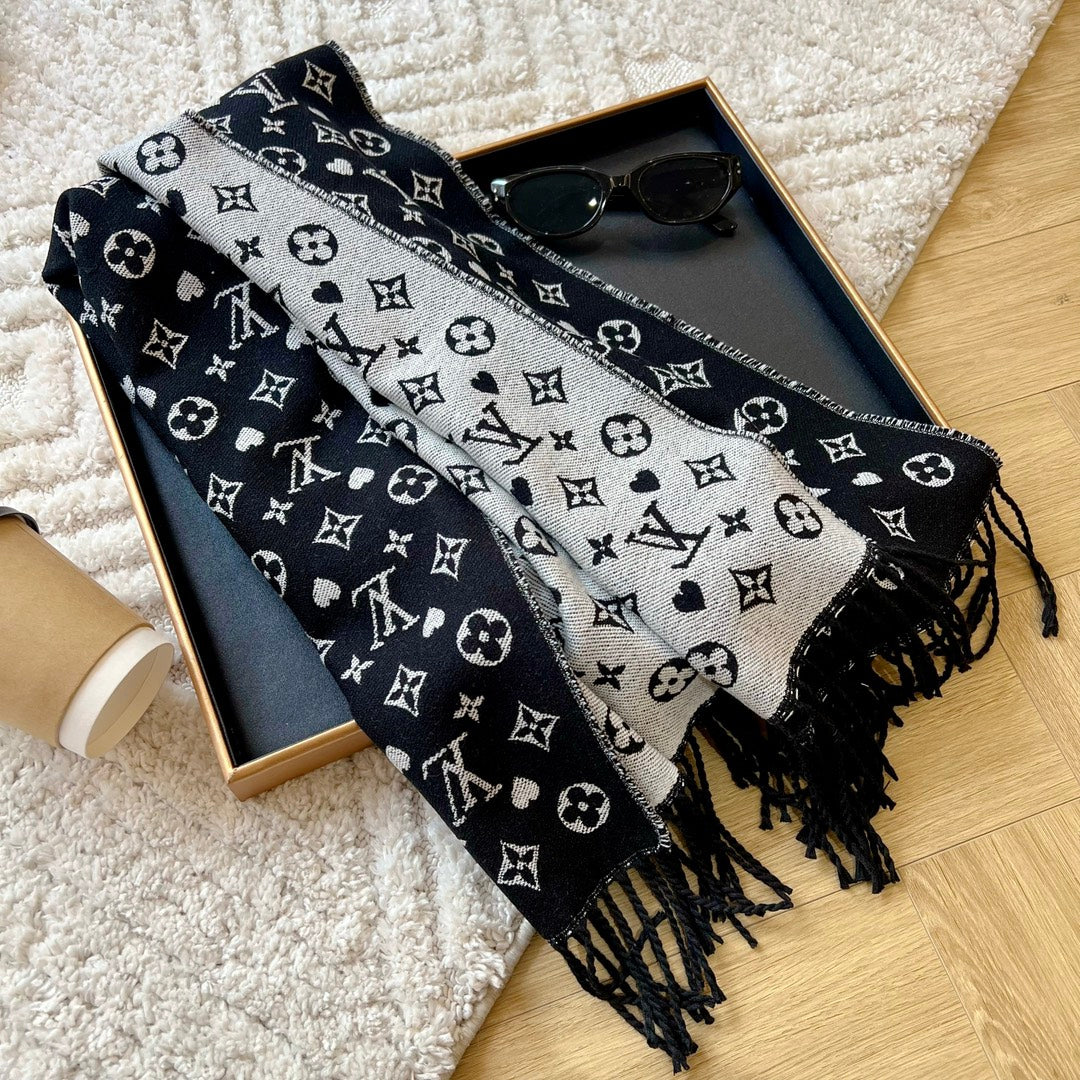 Louis Vuitton Premium Woven Vintage Embossed Scarf for Women – product image 14