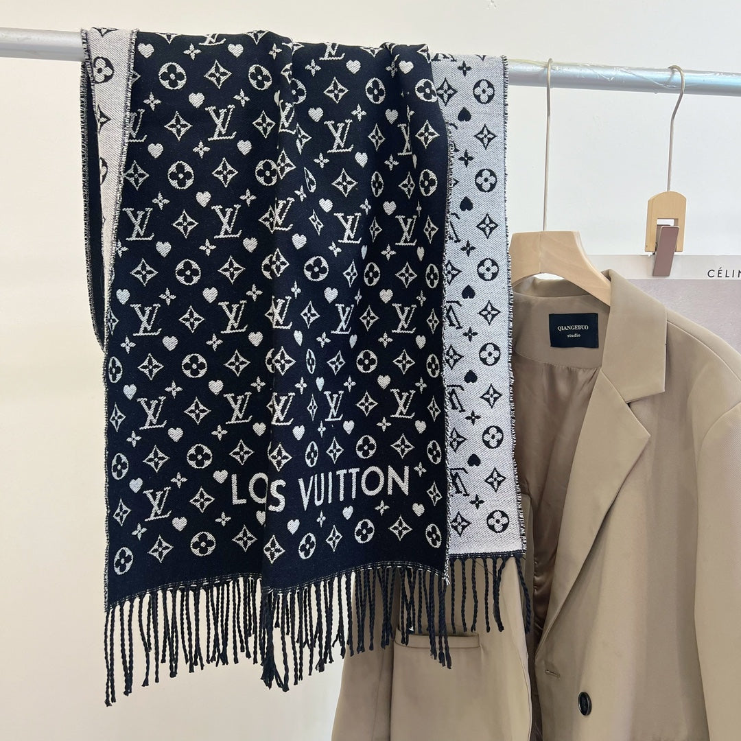 Louis Vuitton Premium Woven Vintage Embossed Scarf for Women – product image 17