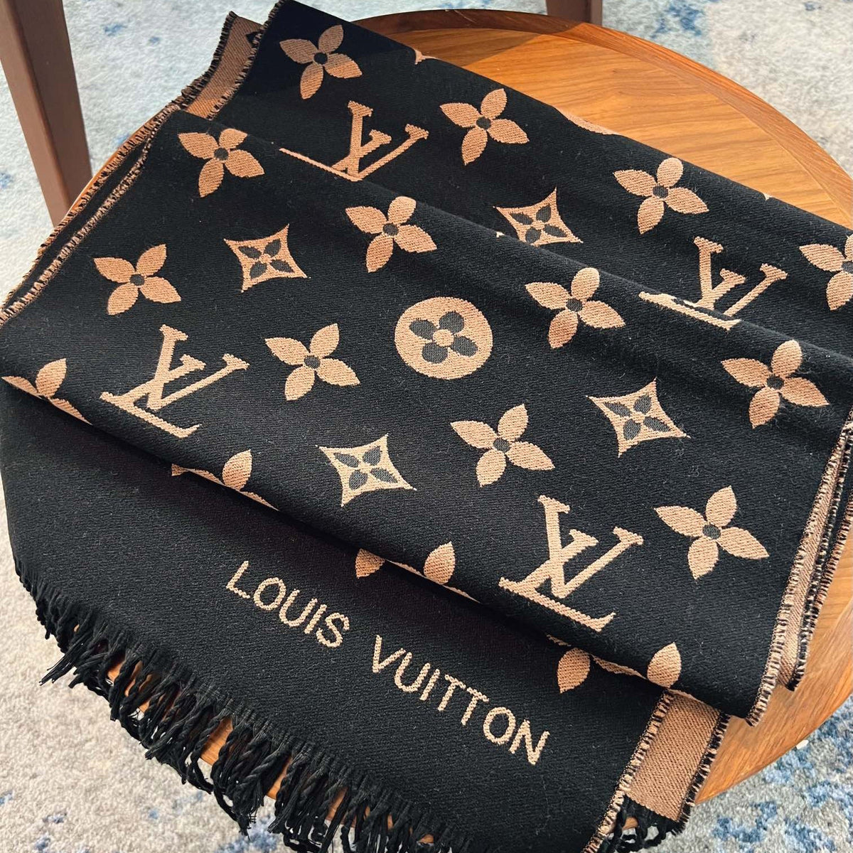 Louis Vuitton Premium Woven Wild At Heart Series Monogram Fringe Scarf Shawl – product image 1