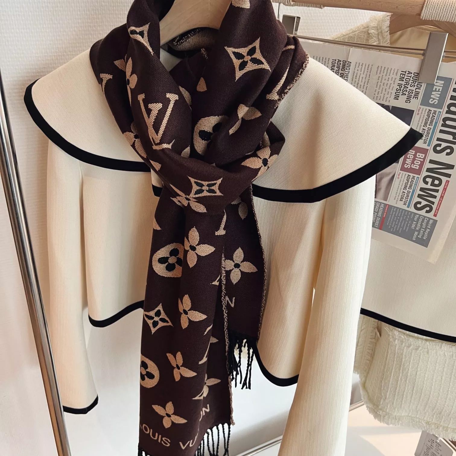 Louis Vuitton Premium Woven Wild At Heart Series Monogram Fringe Scarf Shawl – product image 23