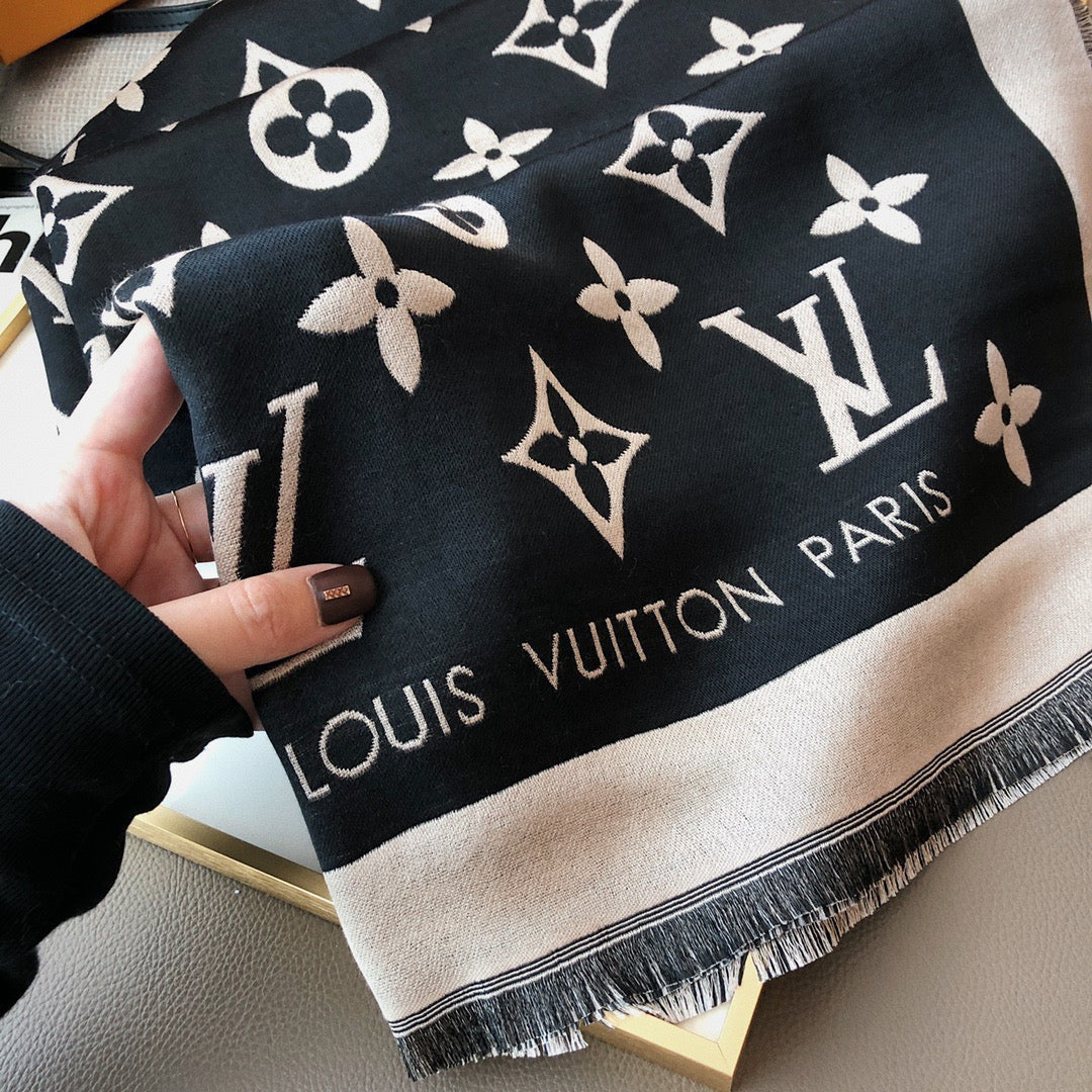 Louis Vuitton Satin Glossy Monogram Jacquard Scarf Shawl for Women – product image 12