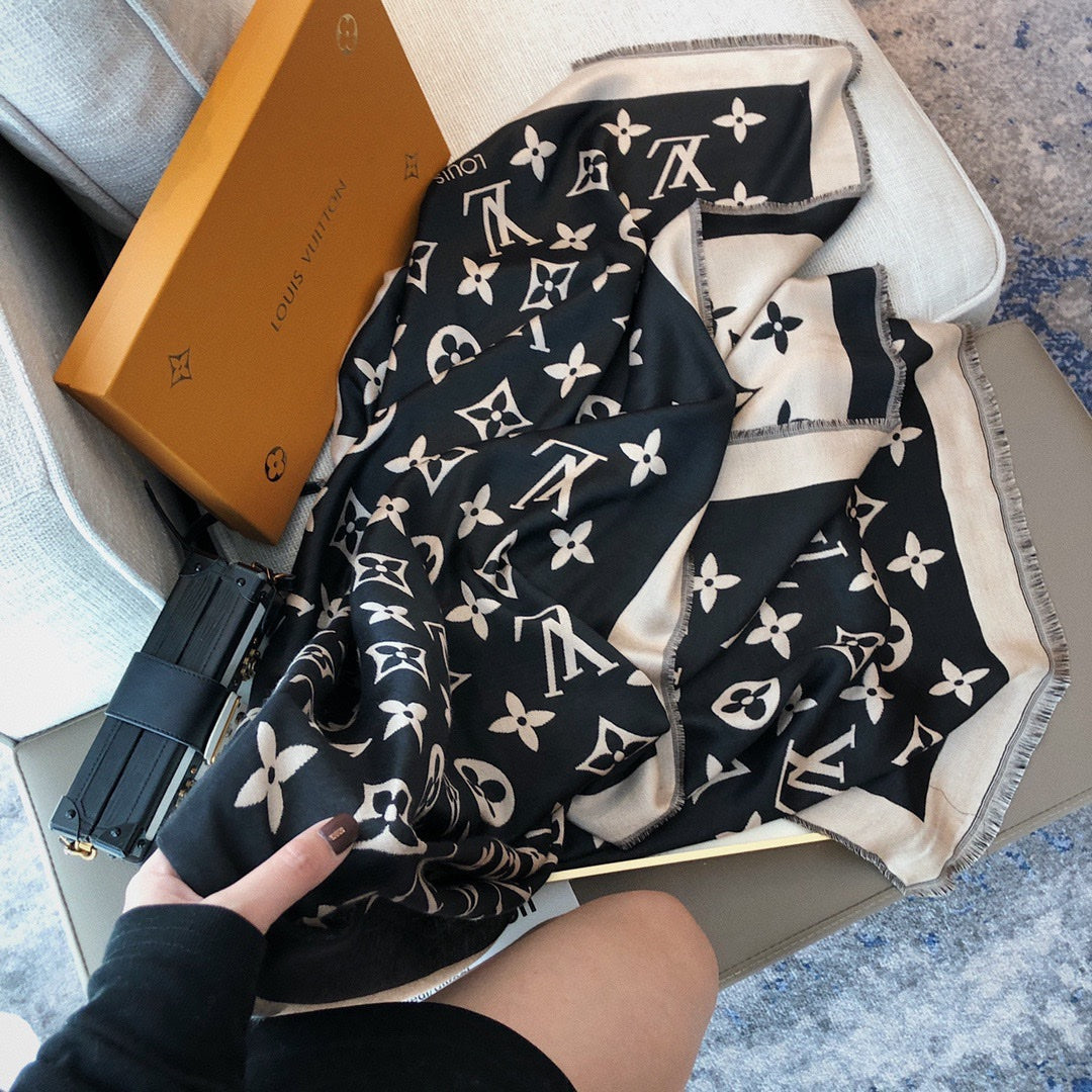 Louis Vuitton Satin Glossy Monogram Jacquard Scarf Shawl for Women – product image 13