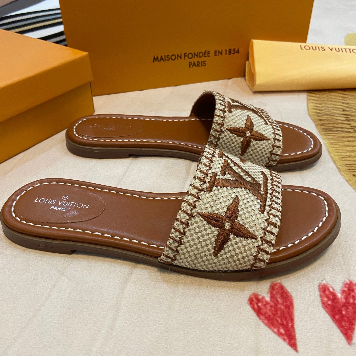 Louis Vuitton Summer Straw Monogram Slippers – slippers product image 17