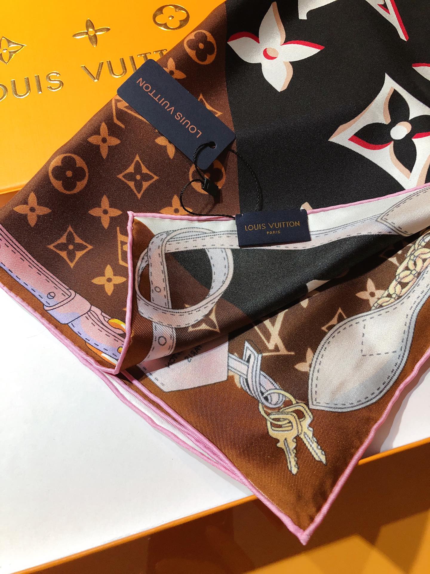 Louis Vuitton Twill Silk 3D Monogram Square Scarf for Women – product image 16