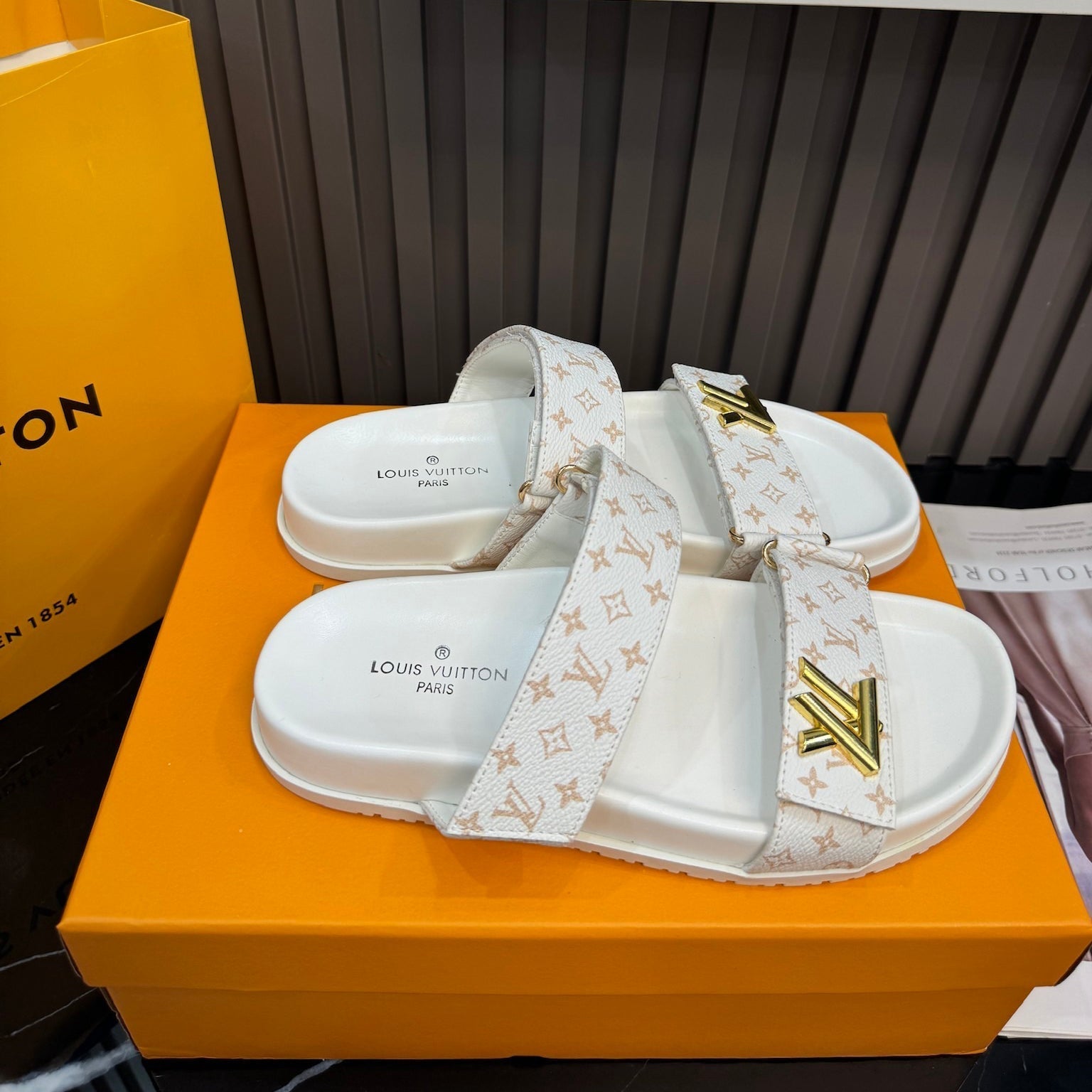 Louis Vuitton Unisex Leather Monogram Sandals – sandals product image 9
