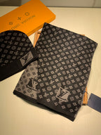 Louis Vuitton Wool Classic Monogram Jacquard Scarf & Hat Set for Women – product image 11