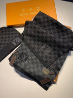 Louis Vuitton Wool Knitted Scarf & Hat Combo Set for Women – product image 14