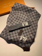 Louis Vuitton Wool Knitted Scarf & Hat Combo Set for Women – product image 18