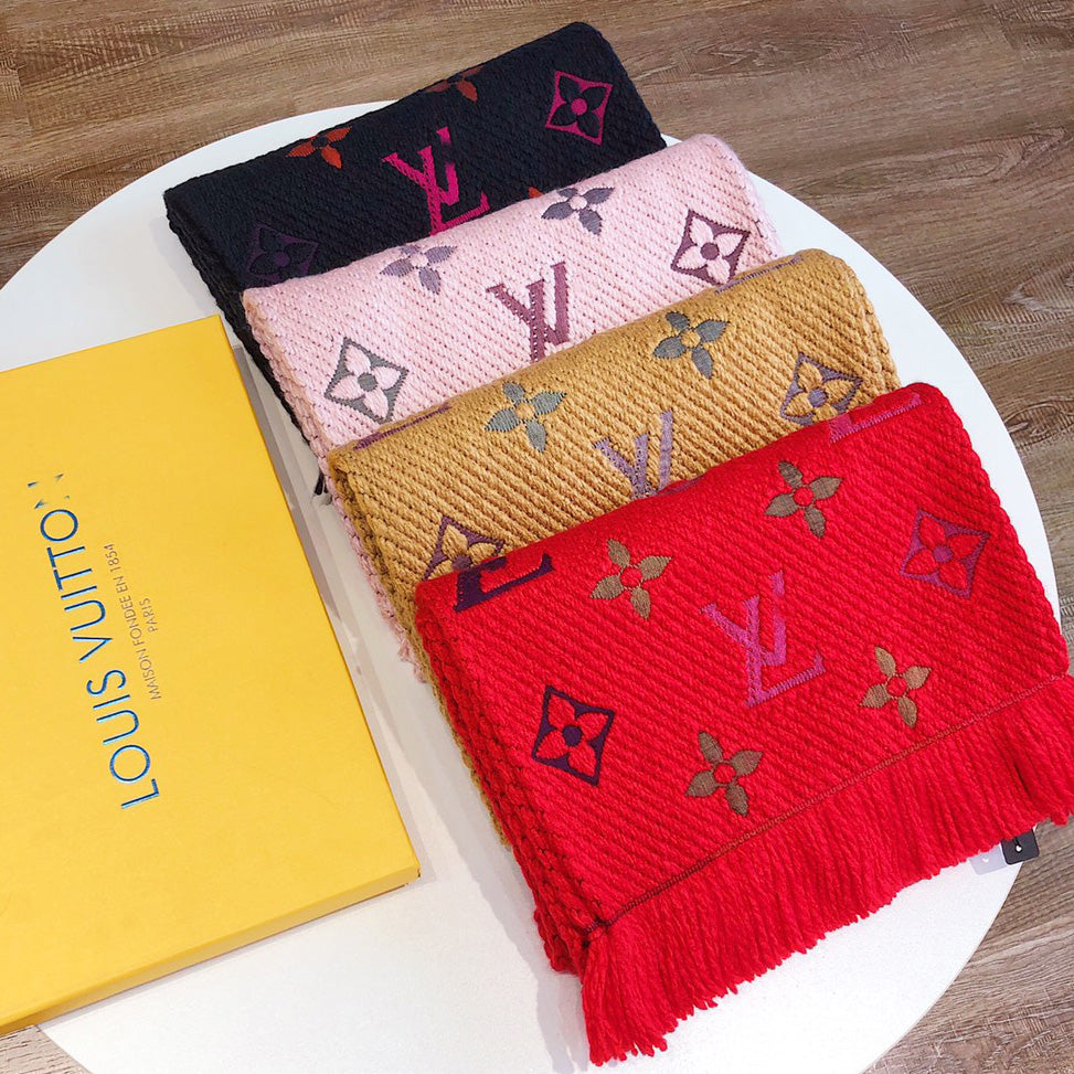 Louis Vuitton Wool Temperament Monogram Element Scarf for Women – product image 13