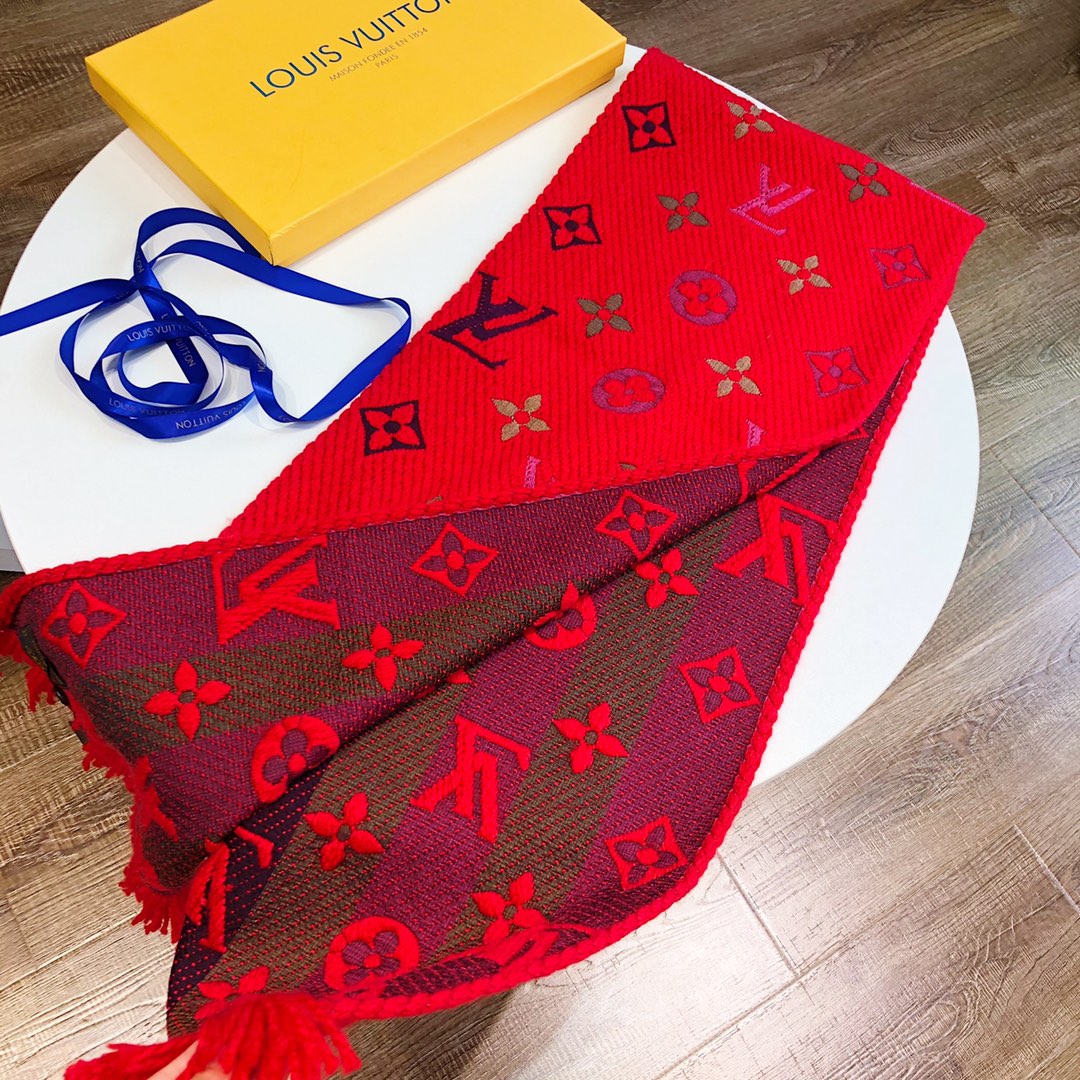 Louis Vuitton Wool Temperament Monogram Element Scarf for Women – product image 15