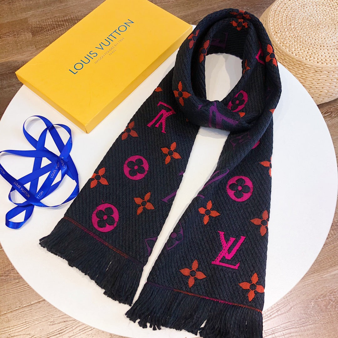 Louis Vuitton Wool Temperament Monogram Element Scarf for Women – product image 19