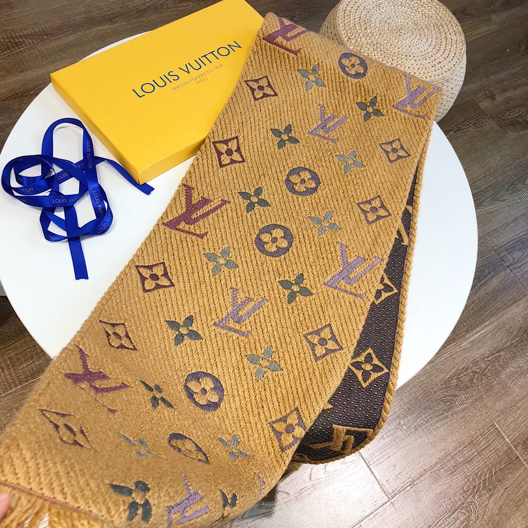 Louis Vuitton Wool Temperament Monogram Element Scarf for Women – product image 23