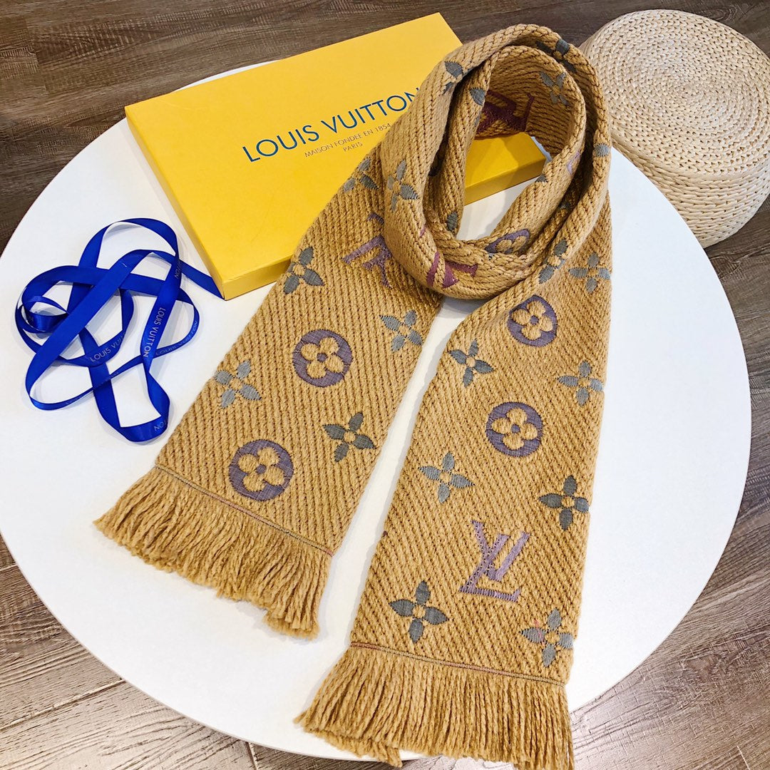 Louis Vuitton Wool Temperament Monogram Element Scarf for Women – product image 24