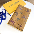 Louis Vuitton Wool Temperament Monogram Element Scarf for Women – product image 4