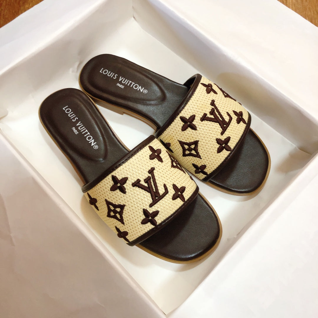 Louis Vuitton Woven Embroidered Slippers – slippers product image 1
