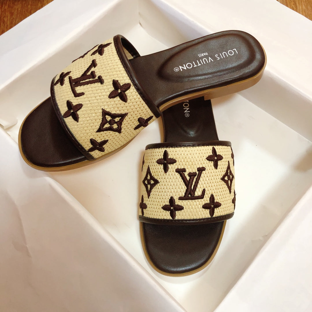 Louis Vuitton Woven Embroidered Slippers – slippers product image 14