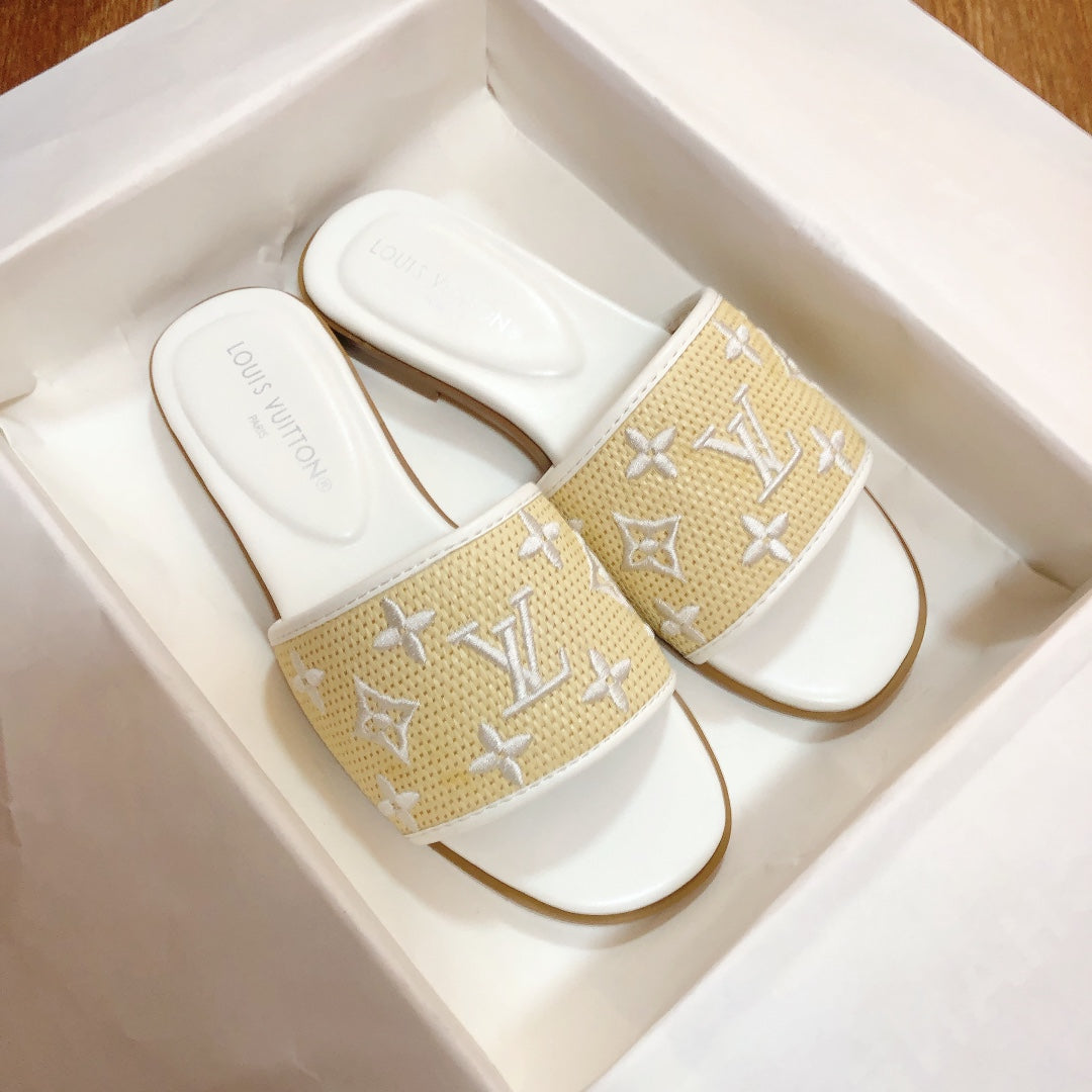 Louis Vuitton Woven Embroidered Slippers – slippers product image 5