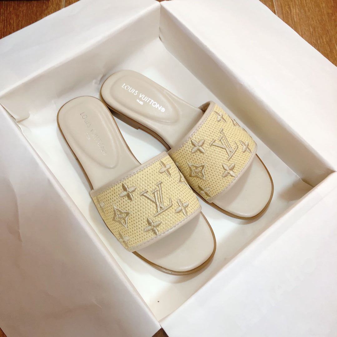 Louis Vuitton Woven Embroidered Slippers – slippers product image 6