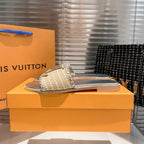 Louis Vuitton Woven Leather Flat Slippers – slippers product image 17
