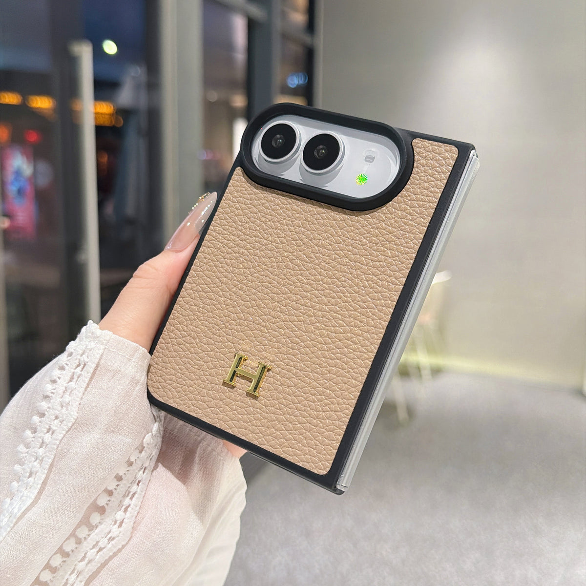 Hermès iPhone Duo Case, Hermes iPhone Case, Hermes Phone Case, Hermes H Logo Case, Hermes Leather iPhone Case, Hermes Designer Phone Case, Hermes Luxury Phone Case, Hermes iPhone Accessories