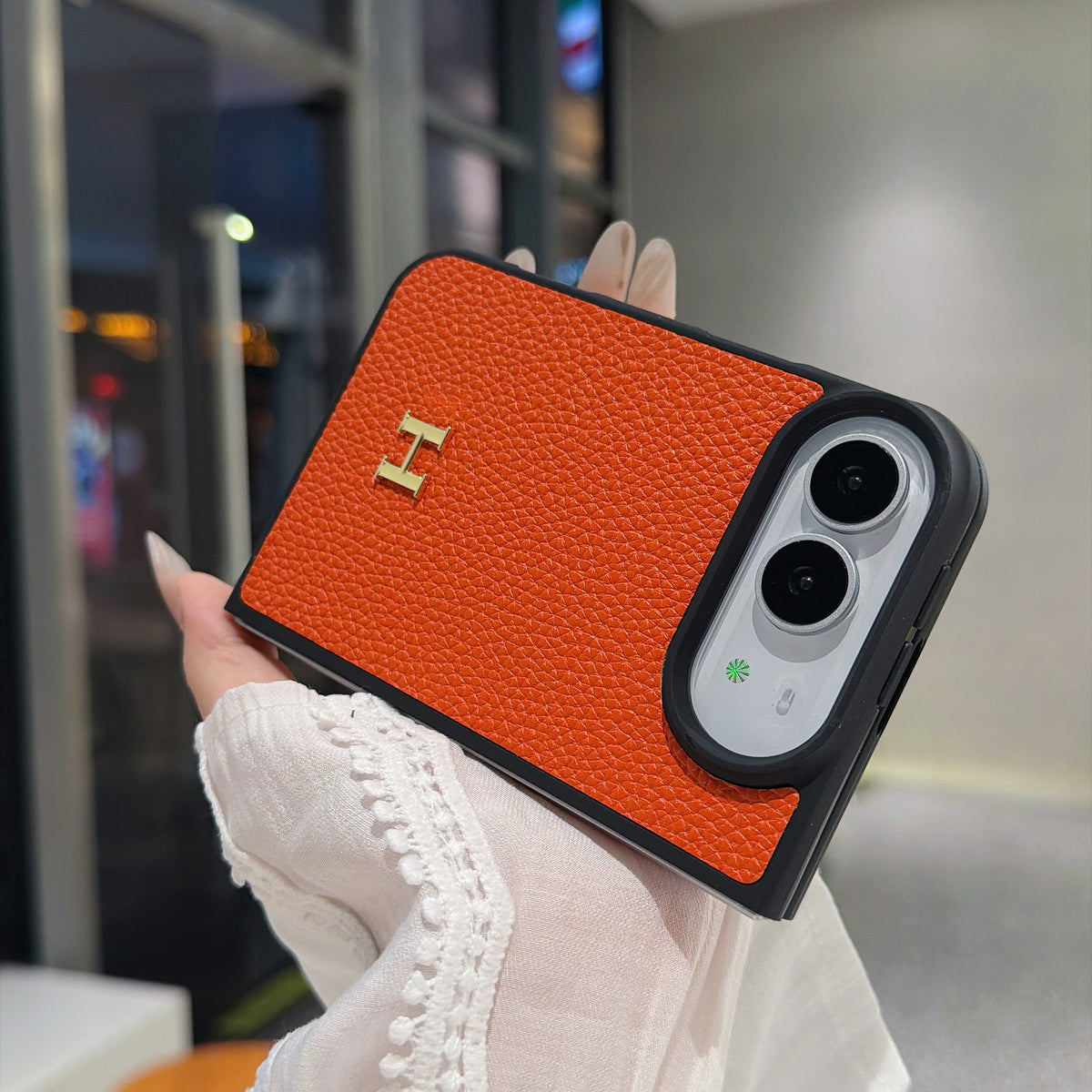 Hermès iPhone Duo Case, Hermes iPhone Case, Hermes Phone Case, Hermes H Logo Case, Hermes Leather iPhone Case, Hermes Designer Phone Case, Hermes Luxury Phone Case, Hermes iPhone Accessories
