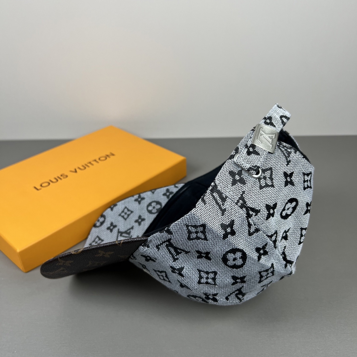 Louis Vuitton patch monogram cap photo 12