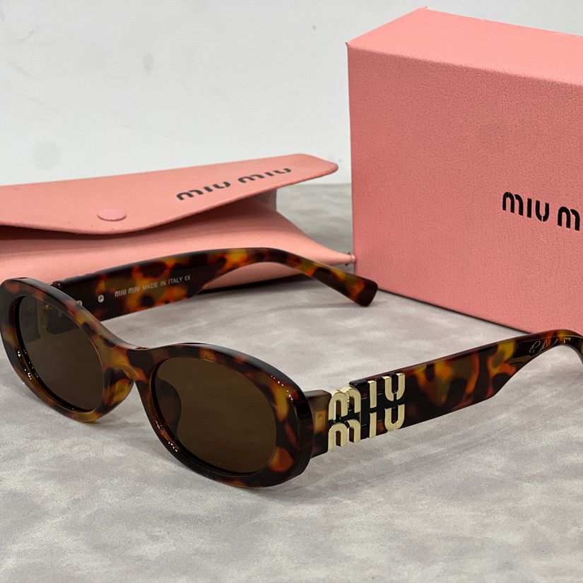 Miu Miu Retro Oval Polarized Sunglasses for Unisex – product image 2