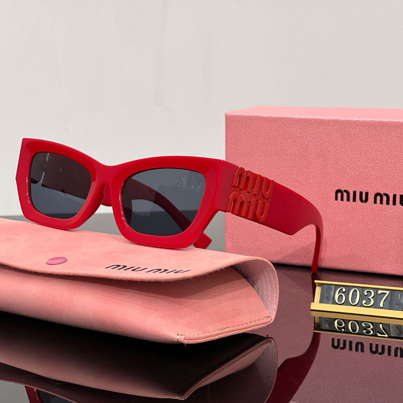 Miu Miu Square Polarized Sunglasses for Unisex – product image 2