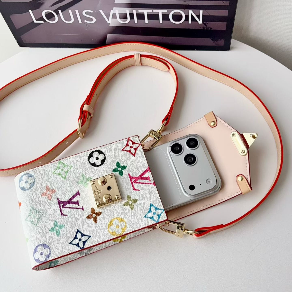 Louis Vuitton Monogram Crossbody Phone Pouch in gallery detail