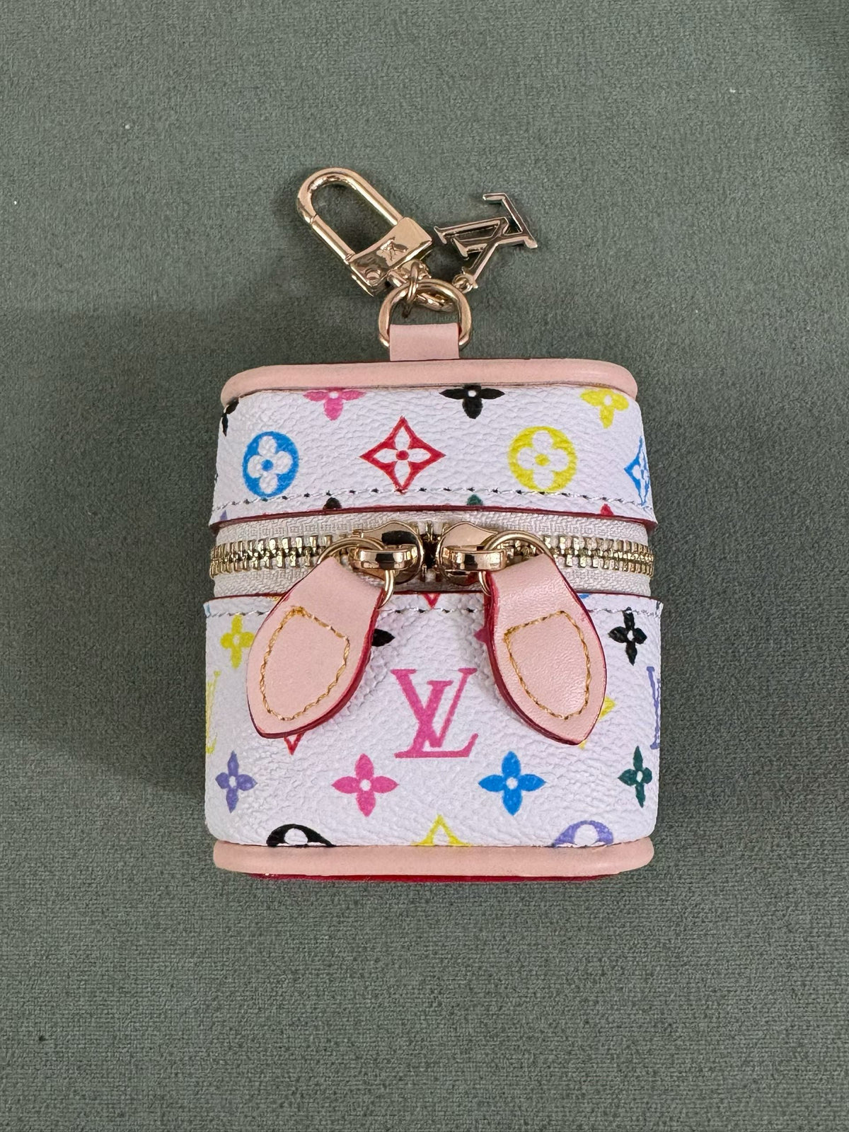 Louis Vuitton Multicolor Monogram Zip Earbud Pouch in White Small Multicolor finish