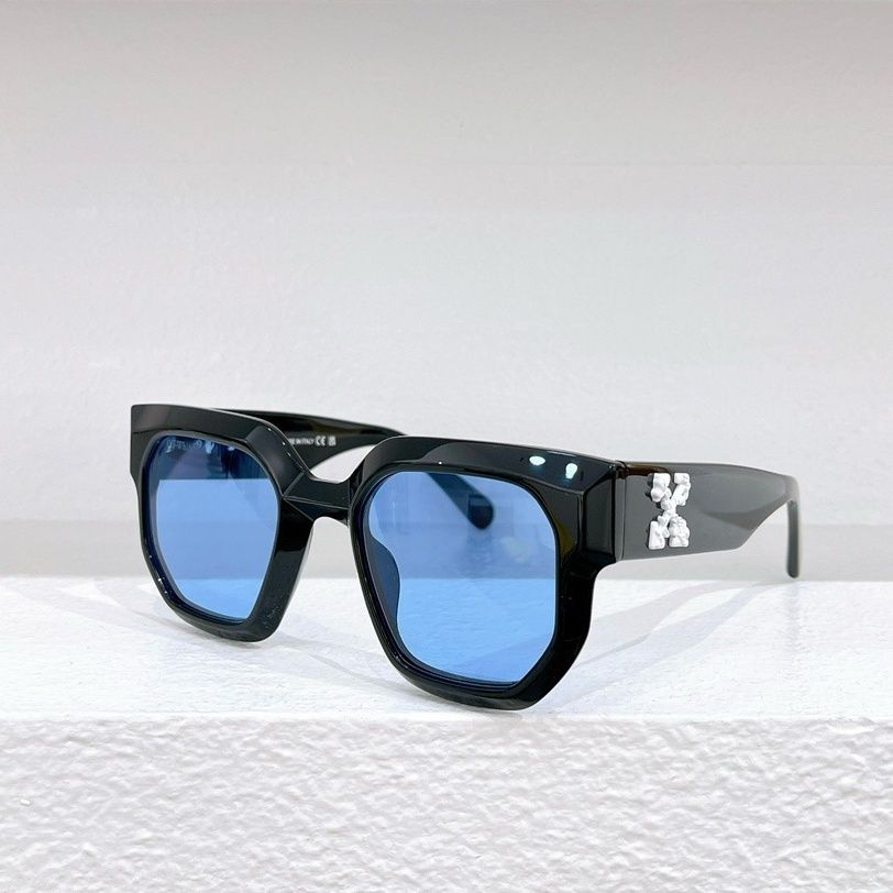 Off-White Square Frame Sunglasses for Unisex – product image 2