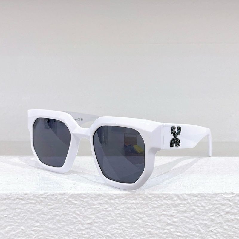 Off-White Square Frame Sunglasses for Unisex – product image 8