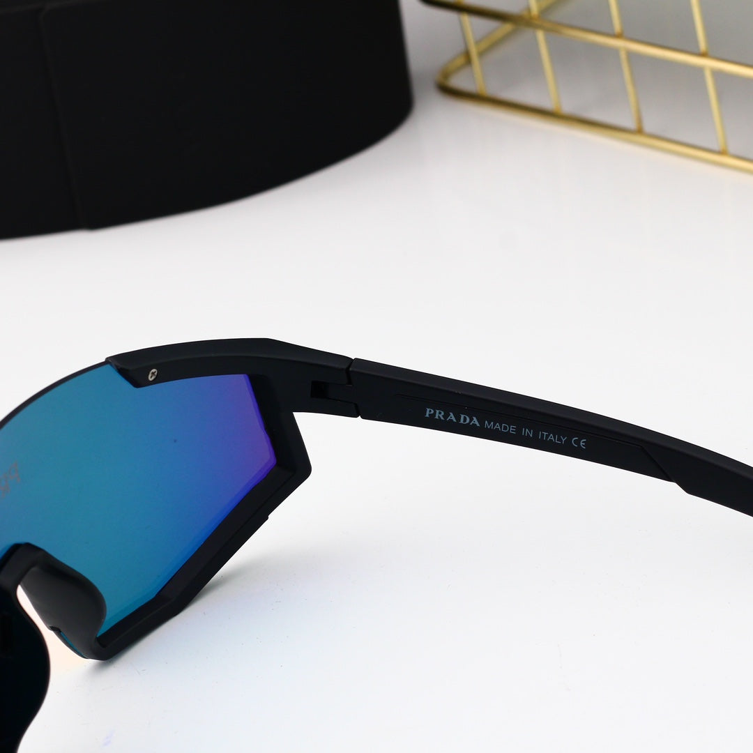 Prada Geometric Oversized Sunglasses for Unisex – product image 19