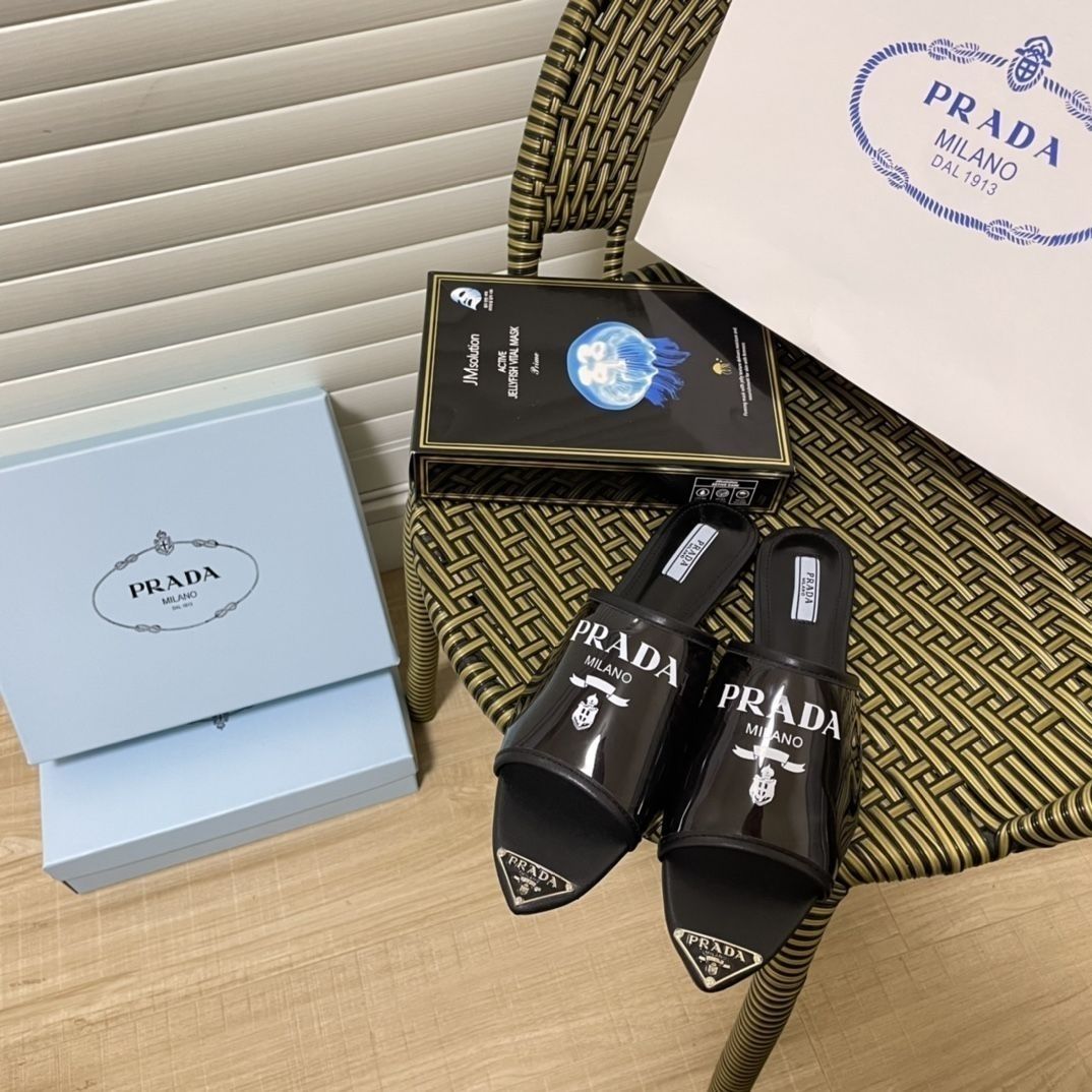 Prada Triangle Logo Transparent Flat Slippers – slippers product image 6