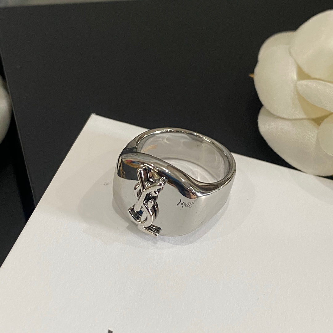 Saint Laurent Elegant Letter Logo Closure Ring – Luxury Designer Jewelry – product image 4