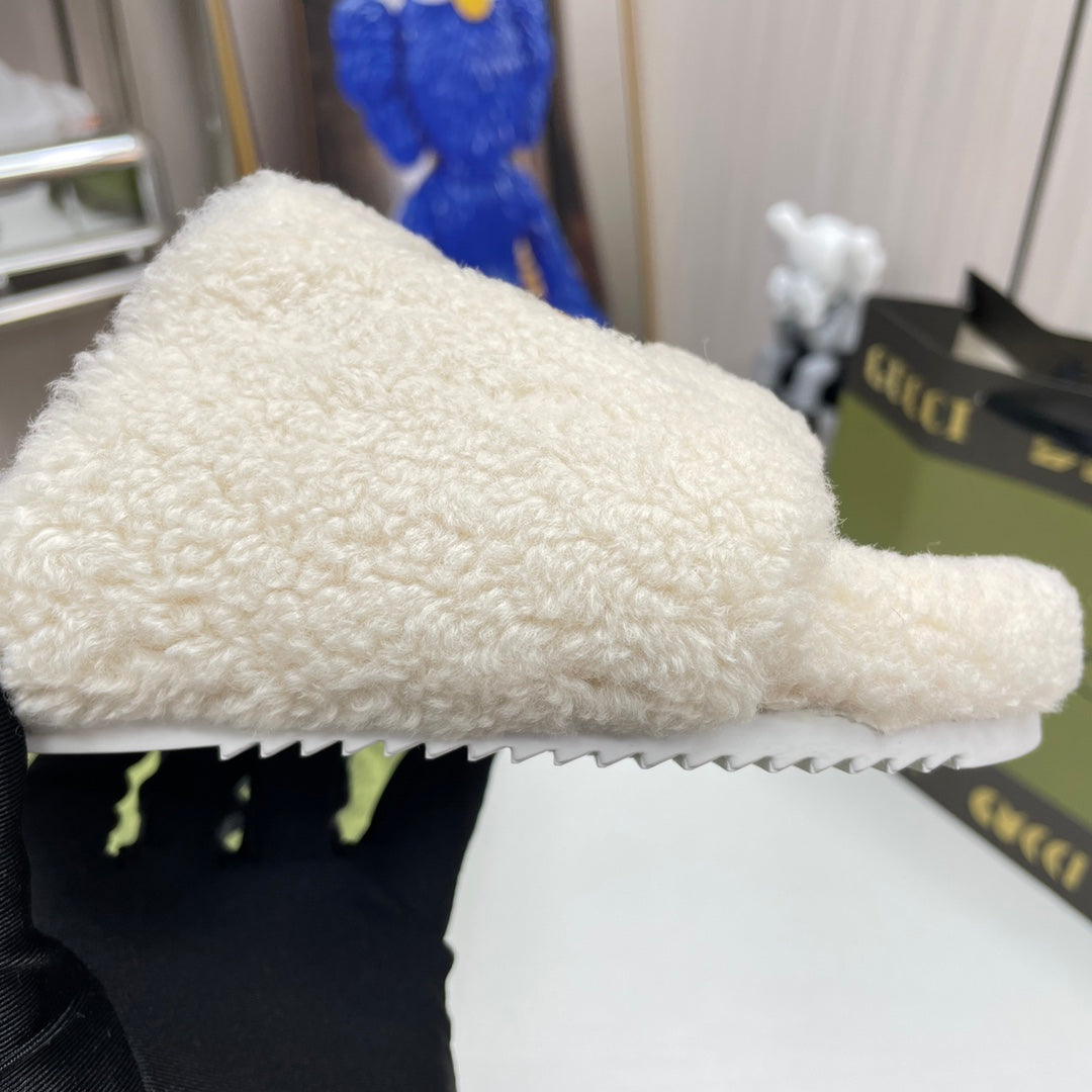 The North Face x Gucci Trendy Co-Branded Wool Slippers – slippers product image 17