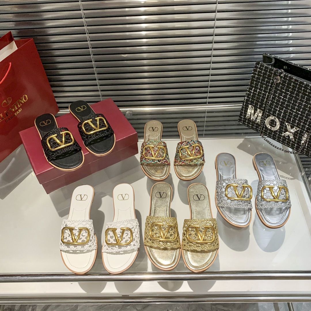 Valentino Cutout Flat Slippers – slippers product image 11