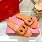 Valentino Fashion Logo Flat Slippers – slippers product image 18
