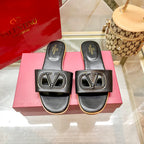 Valentino Fashion Logo Flat Slippers – slippers product image 2
