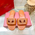 Valentino Fashion Logo Flat Slippers – slippers product image 3