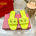 Valentino Fashion Logo Flat Slippers – slippers product image 7