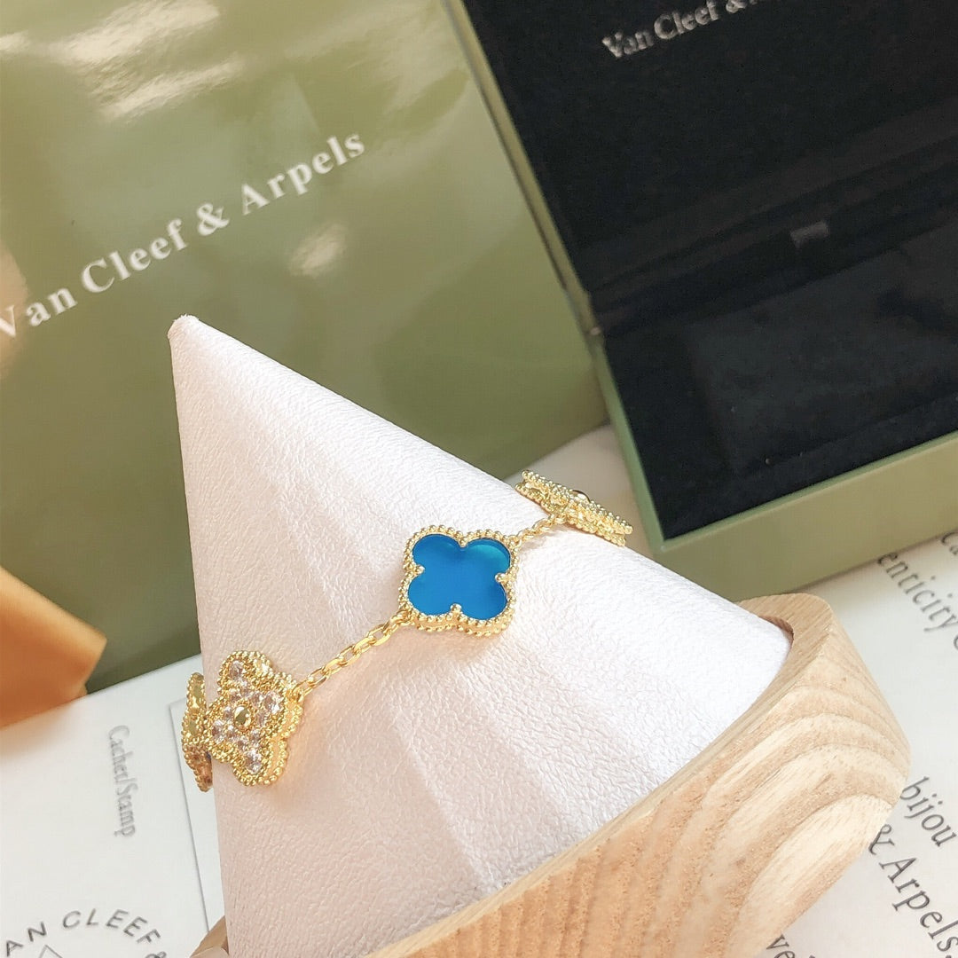 Van Cleef & Arpels 50th Anniversary 5 Flower Fritillary Bracelet – Luxury Jewelry – product image 7