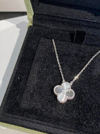 Van Cleef & Arpels Clover Crystal-Set Necklace – Luxury Designer Jewelry – product image 13
