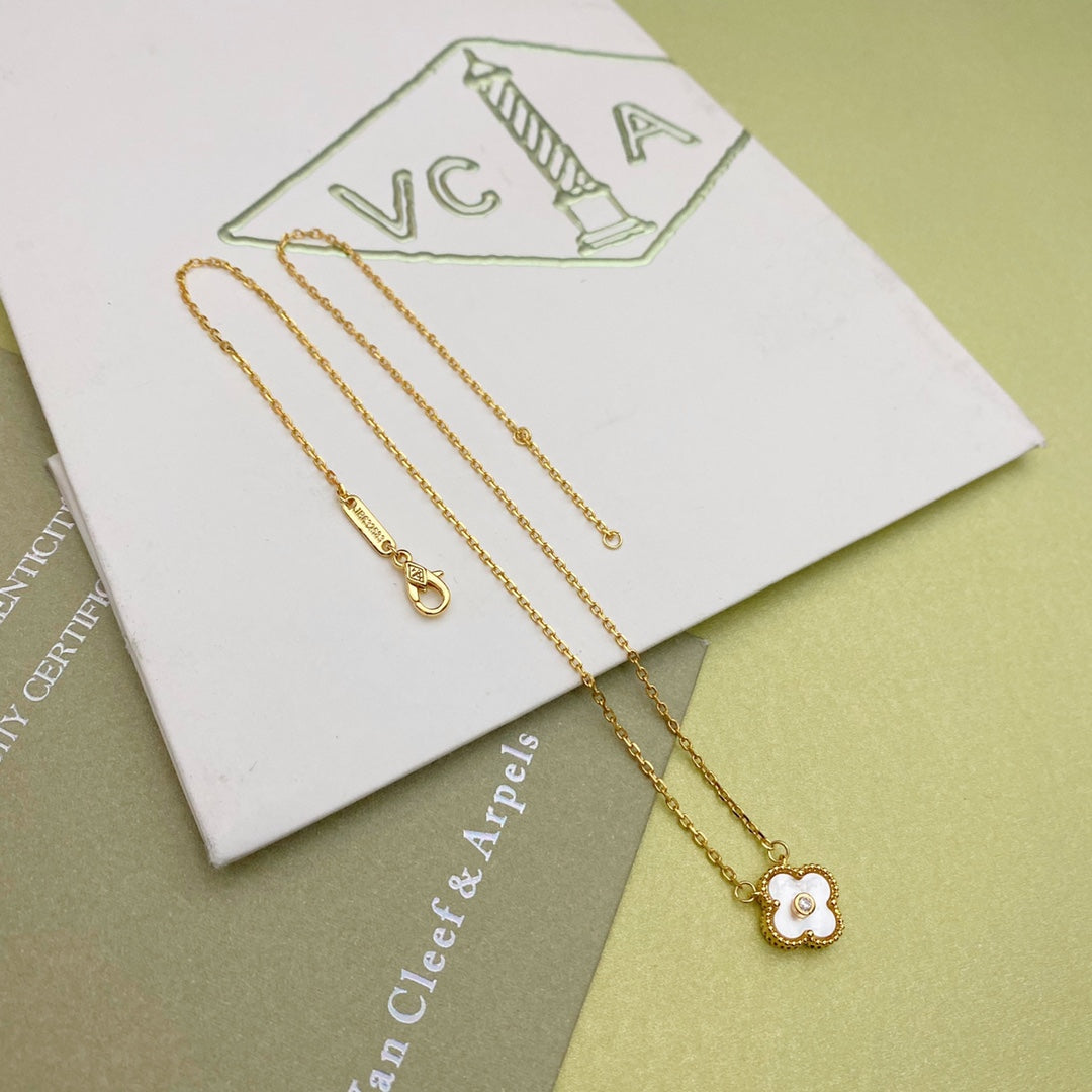 Van Cleef & Arpels Four-leaf Clover Necklace – Luxury Designer Jewelry – product image 4
