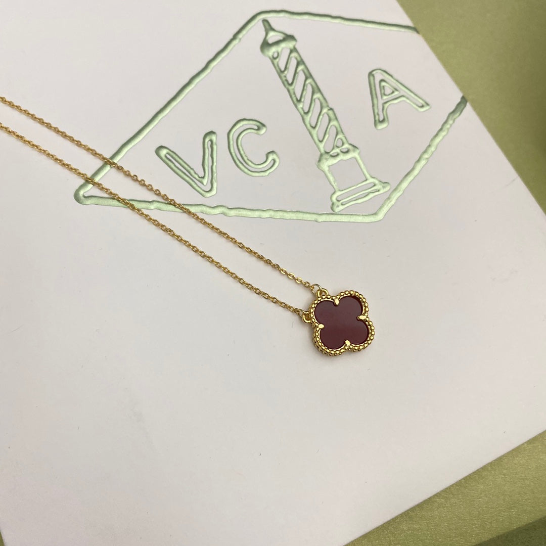Van Cleef & Arpels Four Leaf Clover Necklace – Luxury Designer Jewelry – product image 2